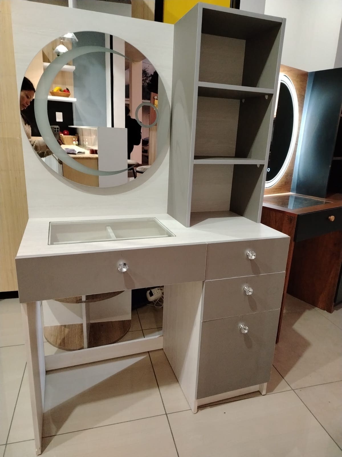 Closet de diseño elegante para habitación 3