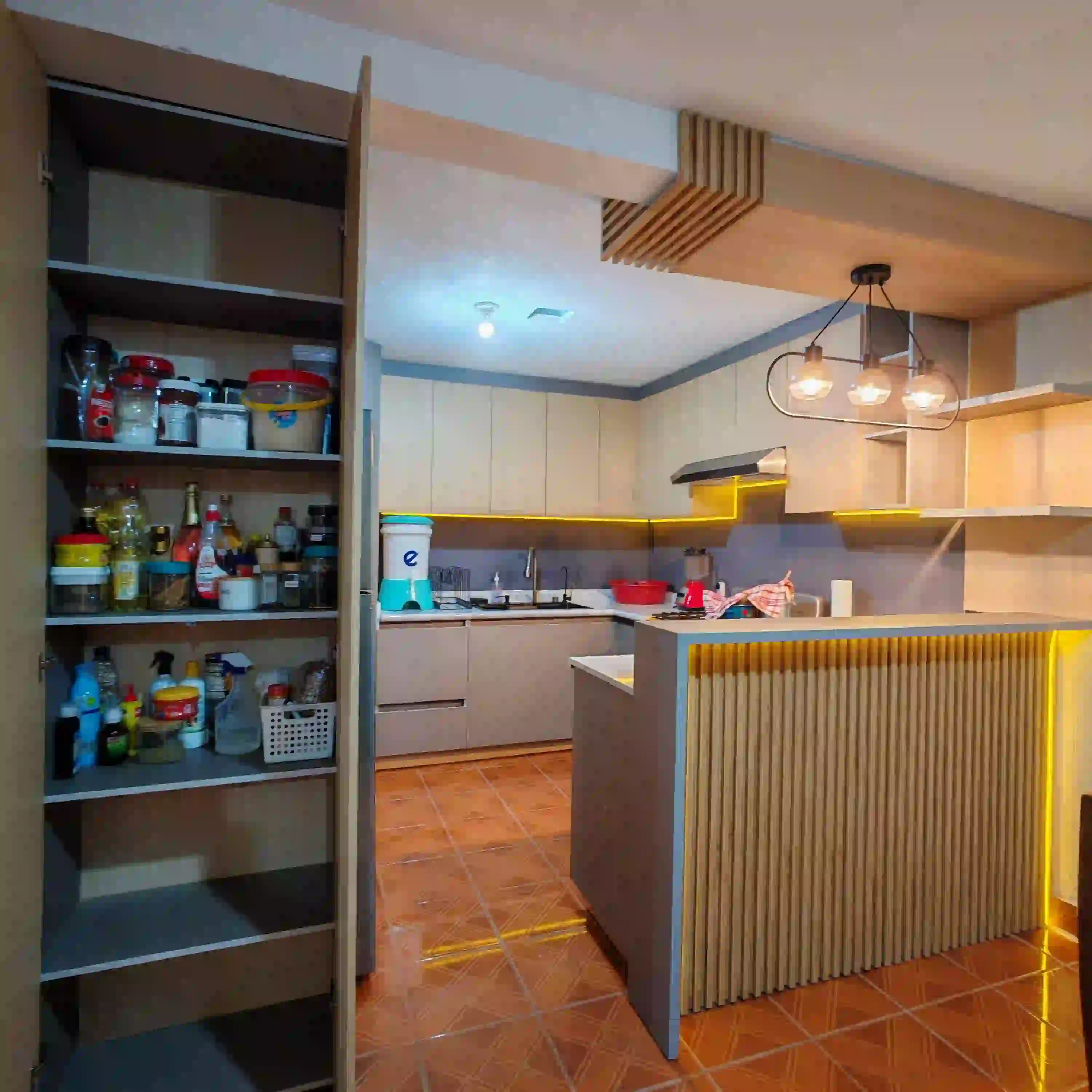 Cocina integral con isla central 4