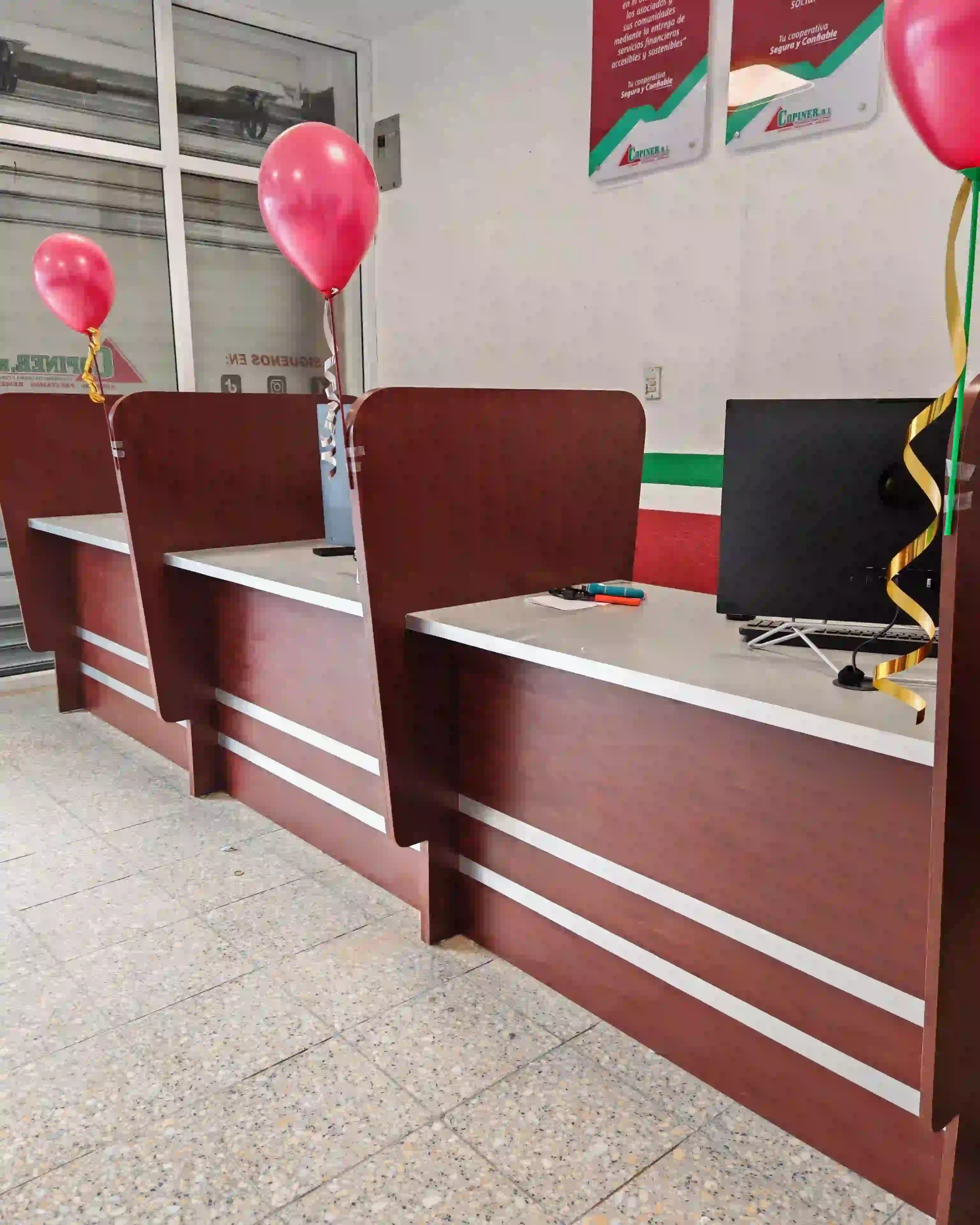 Muebles comerciales personalizados 10